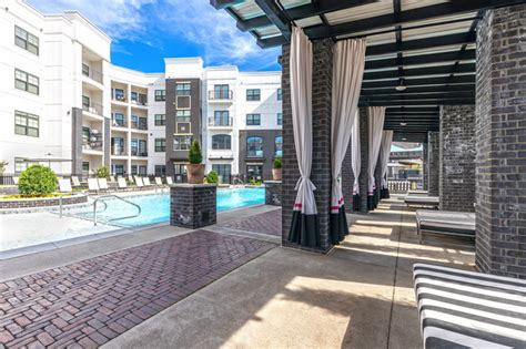 the ivy apartment homes.